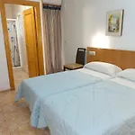 Гостьовий будинок Gran Via Levante 3*