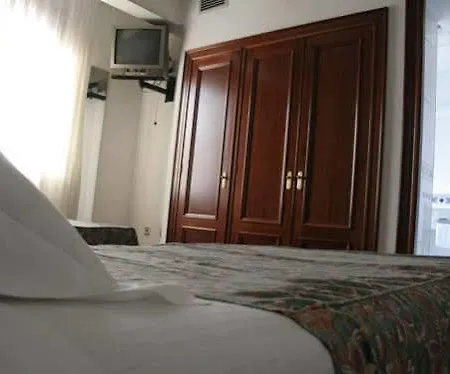 Gran Via Levante 게스트하우스 또레비에하